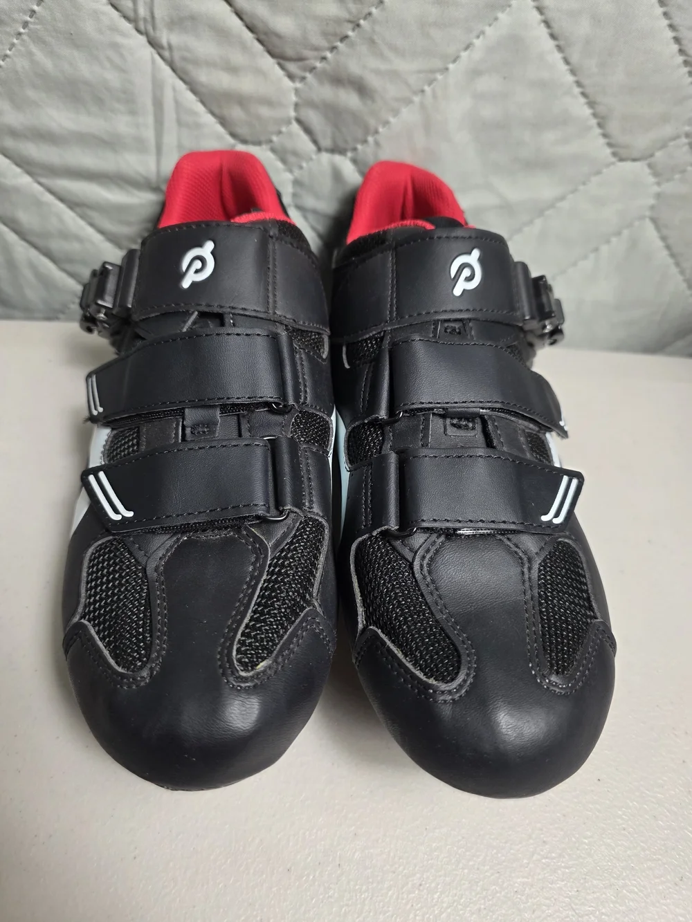 Peloton Cycling Shoes Mens Sz 42 Low Top Adjustable Hook & Loop Strap Black Red